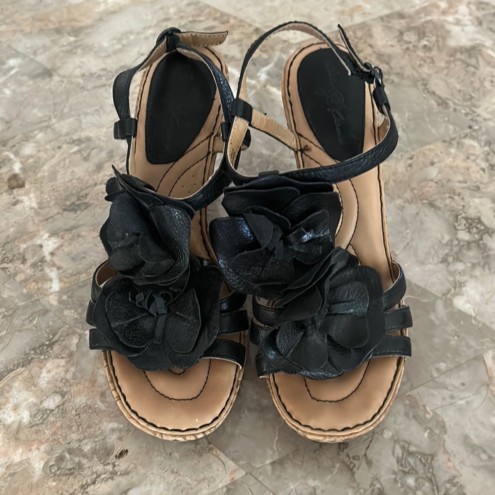 Born Sandals